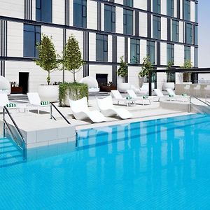 Holiday Inn Dubai Al-Maktoum Airport